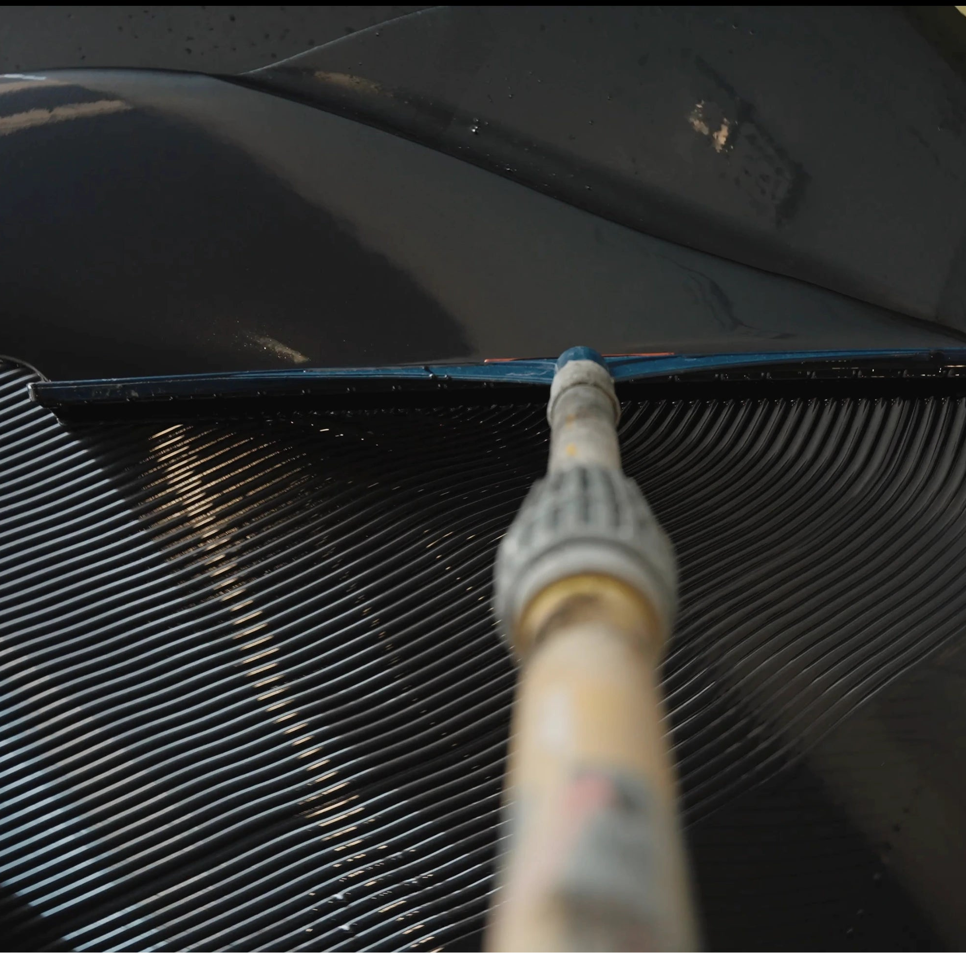 Davie, FL epoxy supplier for contractors-epoxy, polyaspartic, flake systems, crack repair, polishing supplies + jobsite-proven system guidance.